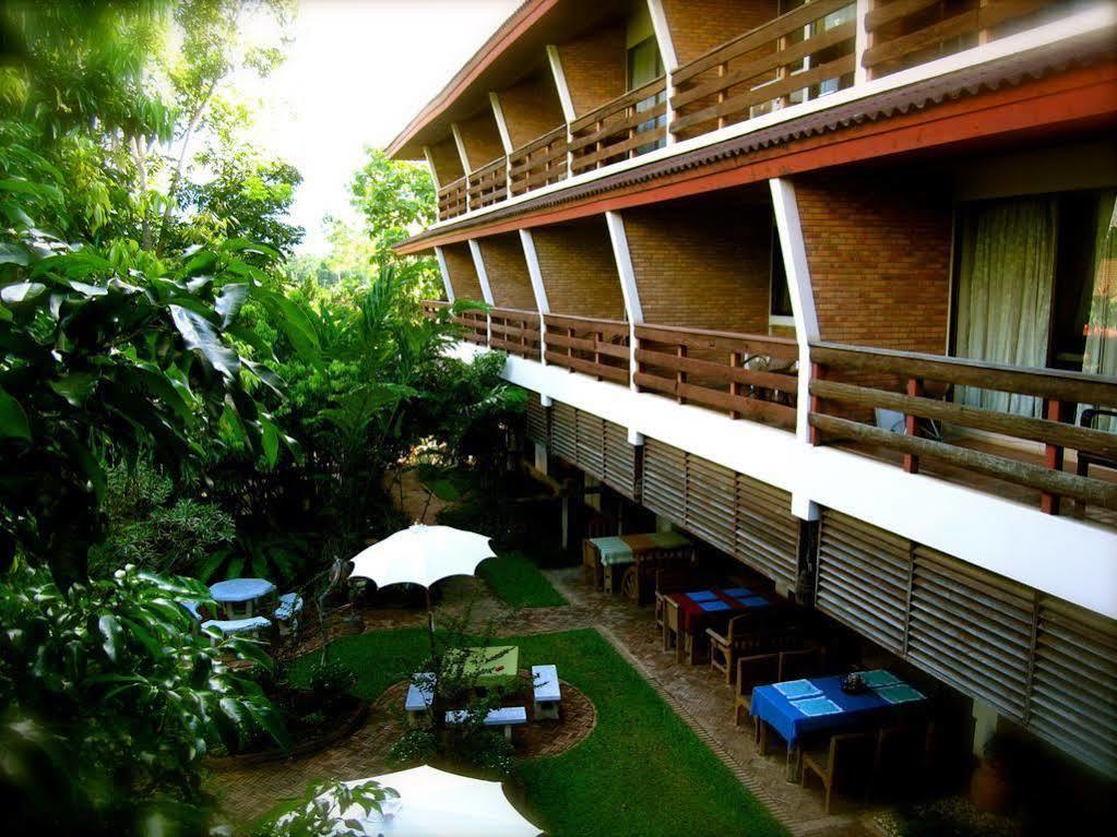 Mae Rim Lagoon Bed & Bakery Ngoại thất bức ảnh